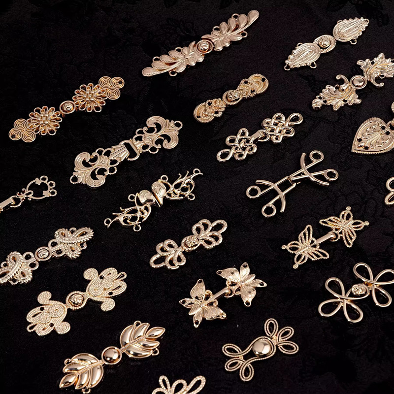 5 stks Retro Metalen Knop Trui - Flower Frog Pin recensie en prijs