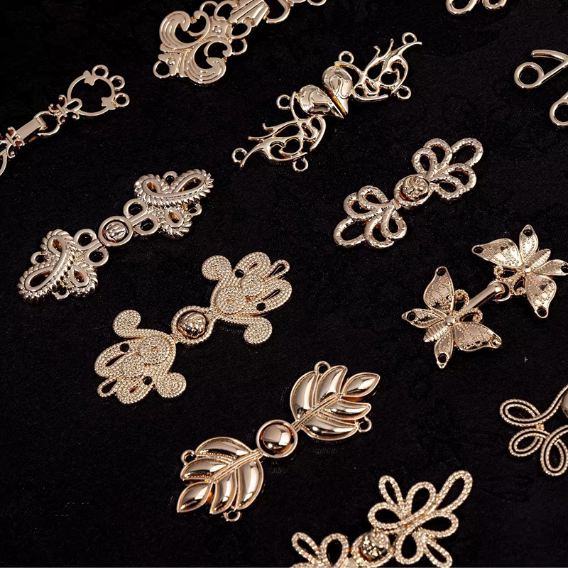 5 stks Retro Metalen Knop Trui - Flower Frog Pin recensie en prijs
