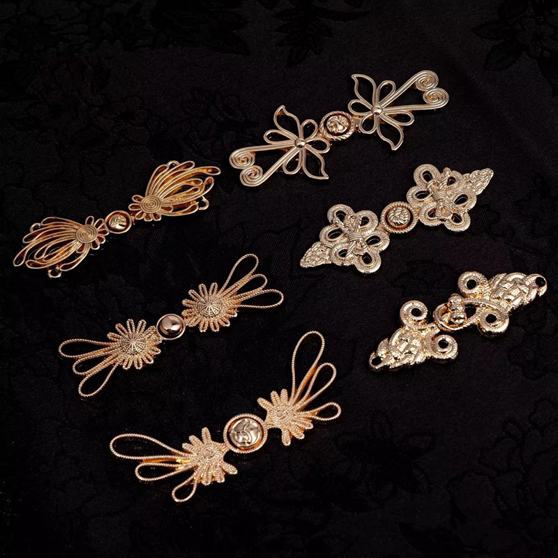 5 stks Retro Metalen Knop Trui - Flower Frog Pin recensie en prijs